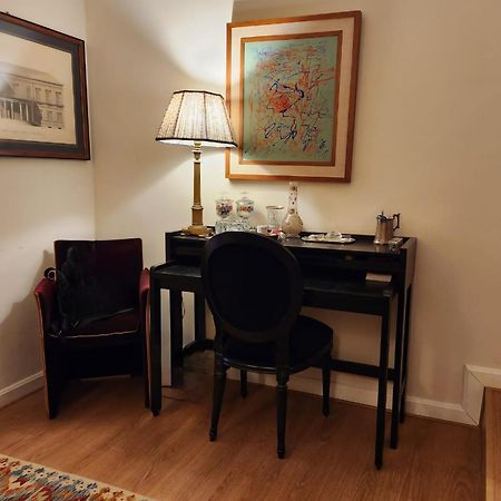 Suite Borghese 42 Рим Екстер'єр фото