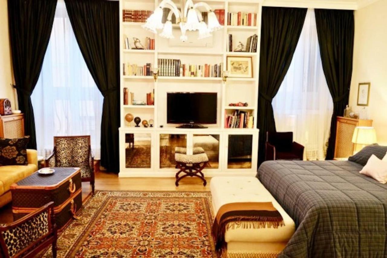 Suite Borghese 42 Рим Екстер'єр фото